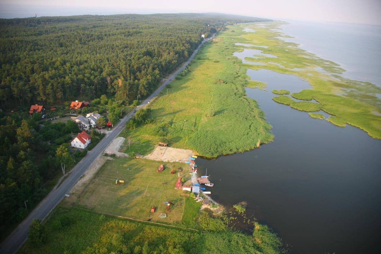 Gosciniec Nad Zalewem Hotell Kąty Rybackie Exteriör bild