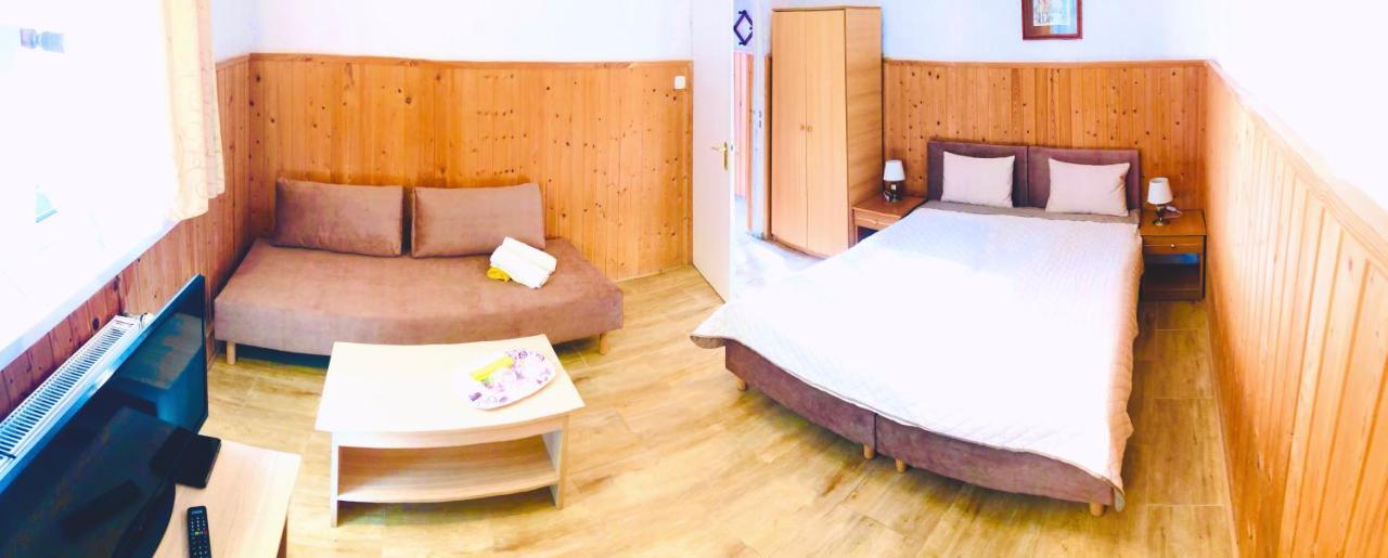 Gosciniec Nad Zalewem Hotell Kąty Rybackie Exteriör bild