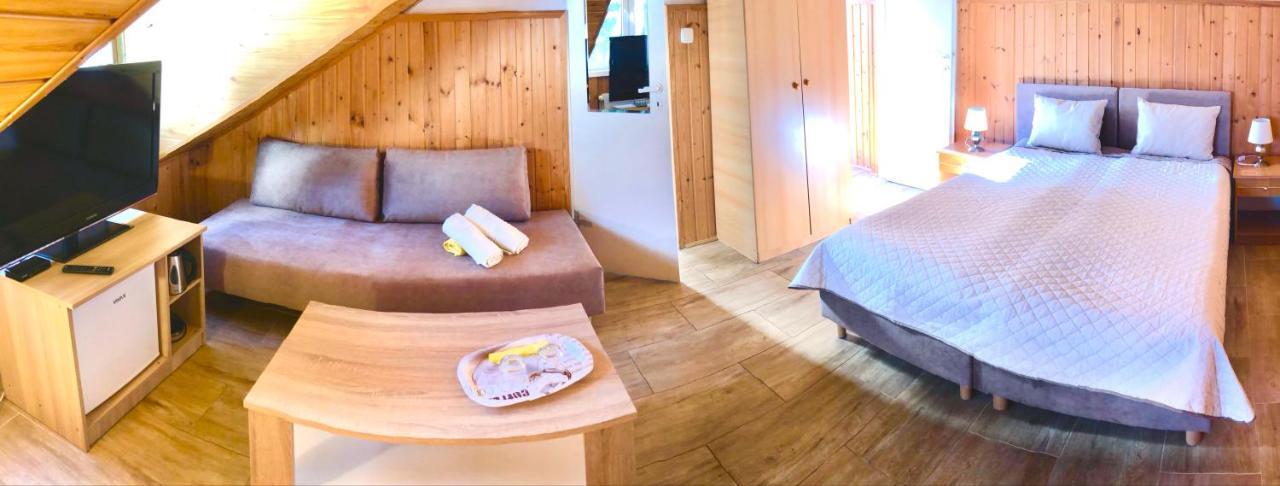 Gosciniec Nad Zalewem Hotell Kąty Rybackie Exteriör bild