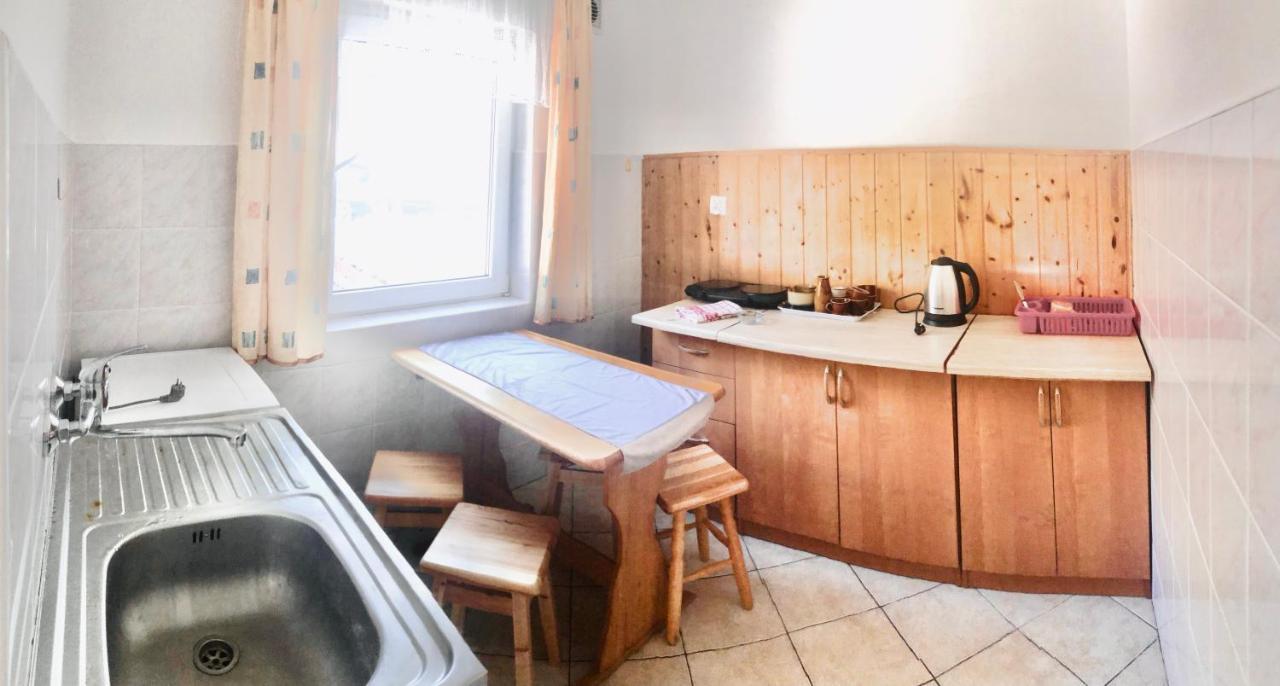 Gosciniec Nad Zalewem Hotell Kąty Rybackie Exteriör bild