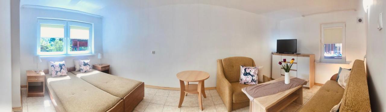 Gosciniec Nad Zalewem Hotell Kąty Rybackie Exteriör bild