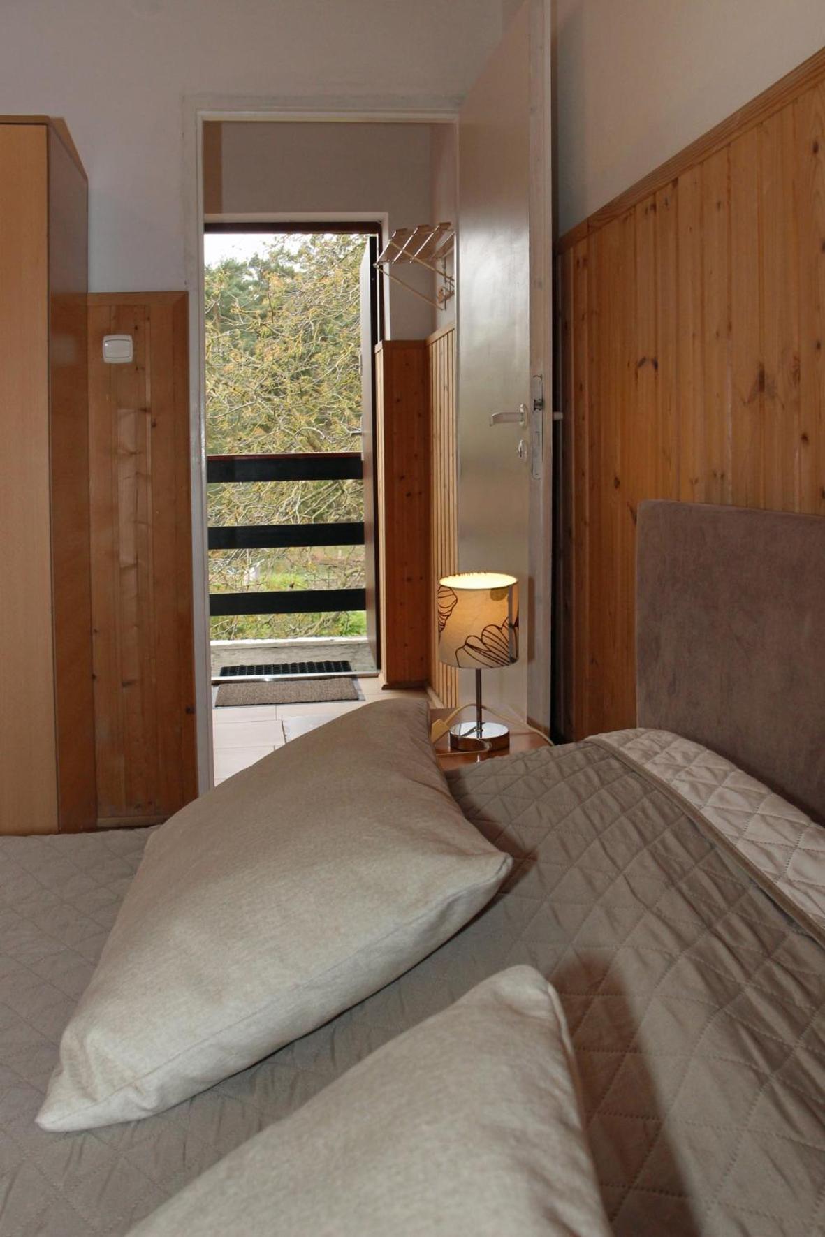 Gosciniec Nad Zalewem Hotell Kąty Rybackie Exteriör bild